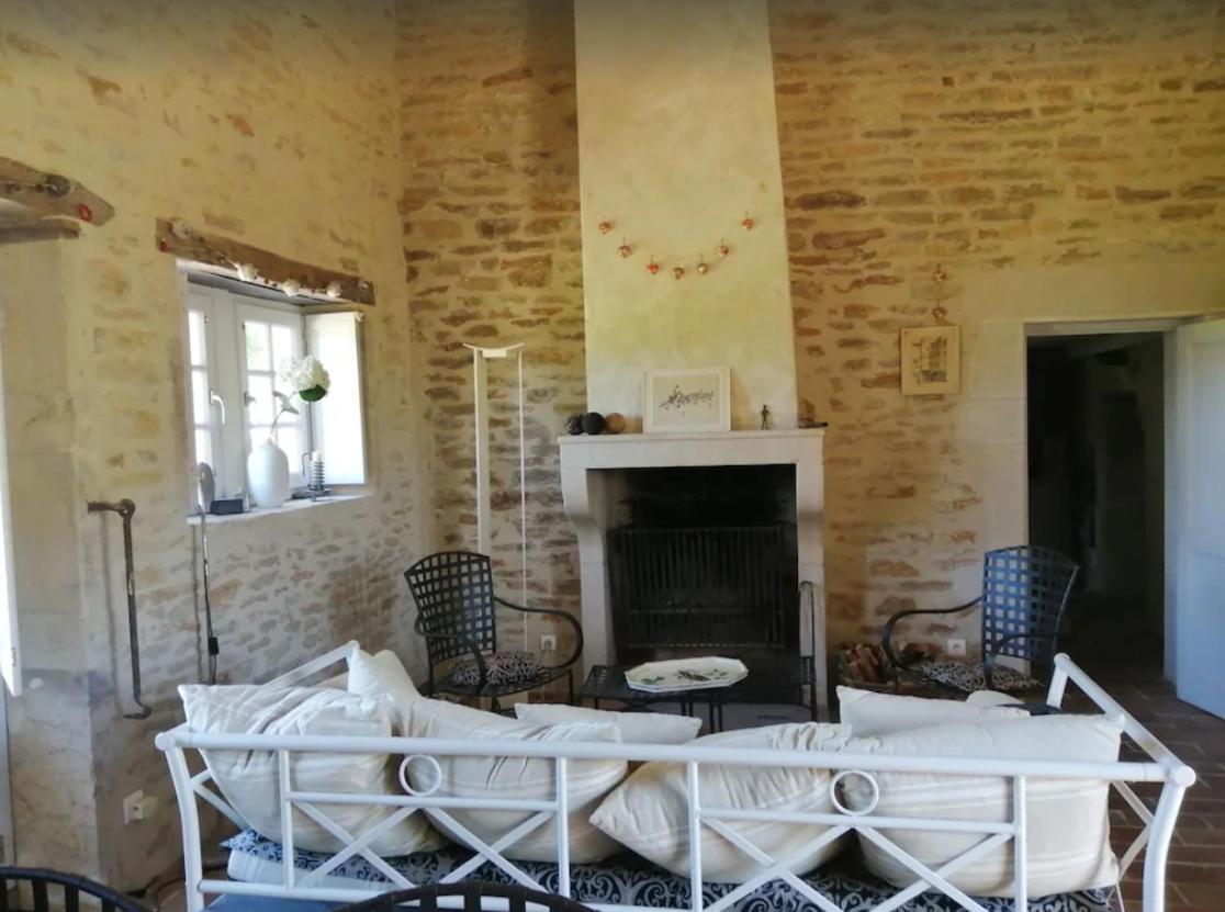 Une Maison De Campagne En Bourgogne Du Sud Tournus Bagian luar foto