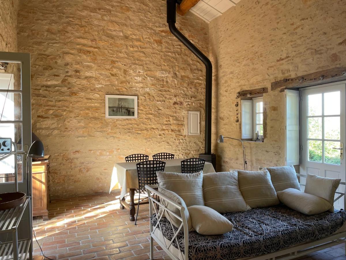 Une Maison De Campagne En Bourgogne Du Sud Tournus Bagian luar foto