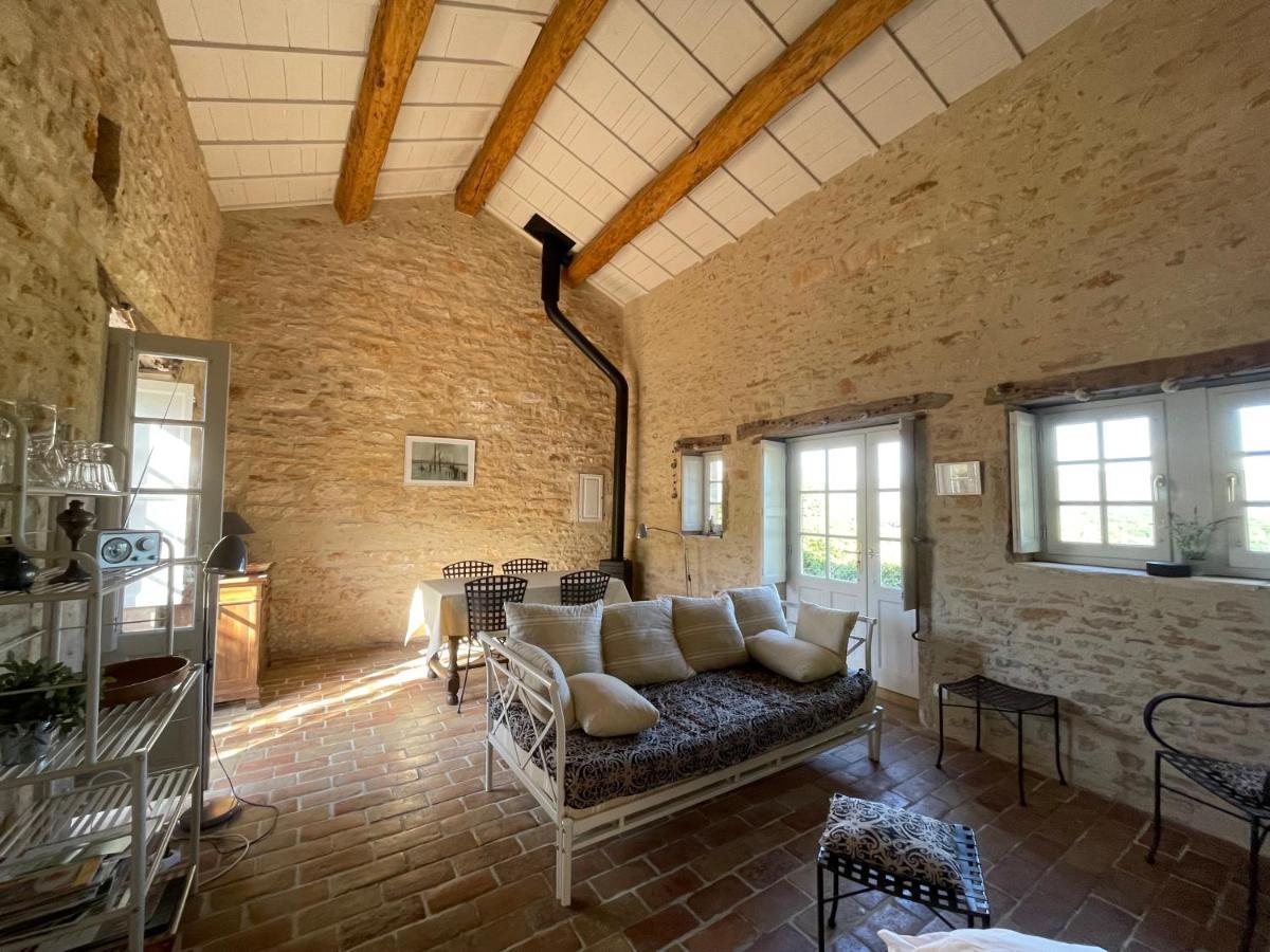 Une Maison De Campagne En Bourgogne Du Sud Tournus Bagian luar foto