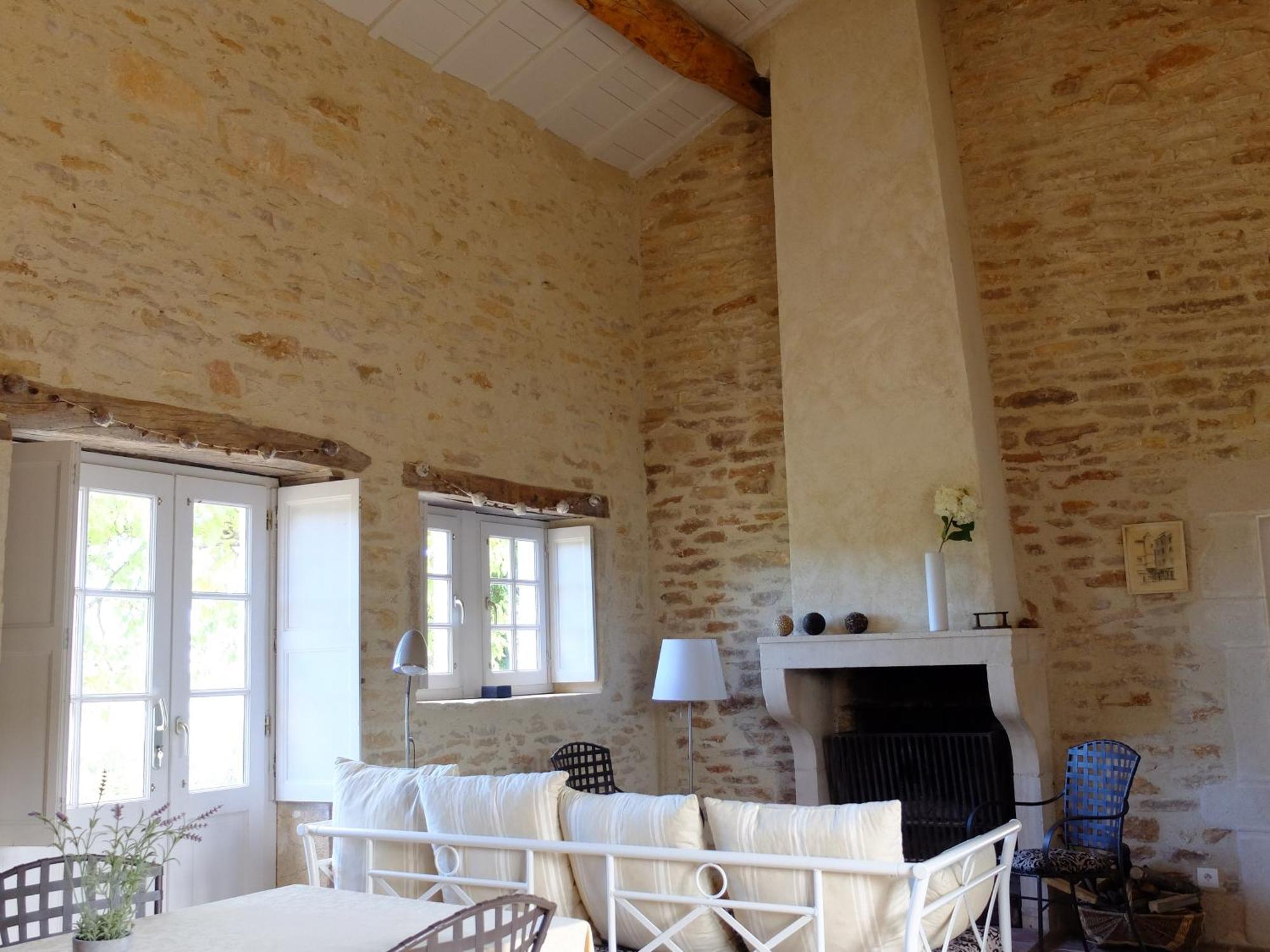 Une Maison De Campagne En Bourgogne Du Sud Tournus Bagian luar foto